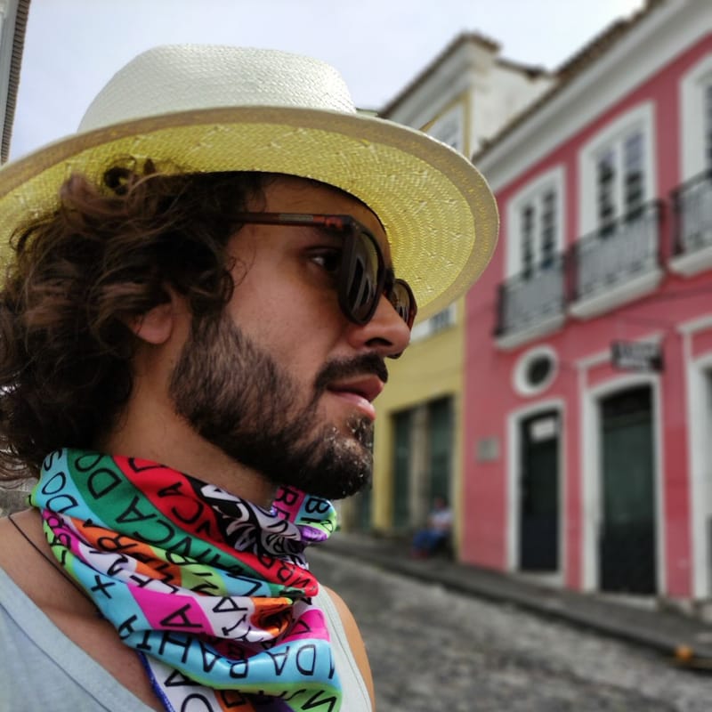 Lucas Vidal, guide at Trip in Brazil, in Salvador's old town
